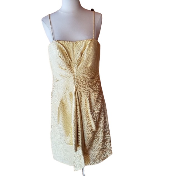1980s gold dress Baby yellow mesh dress with embroidery – Newbie main image 1